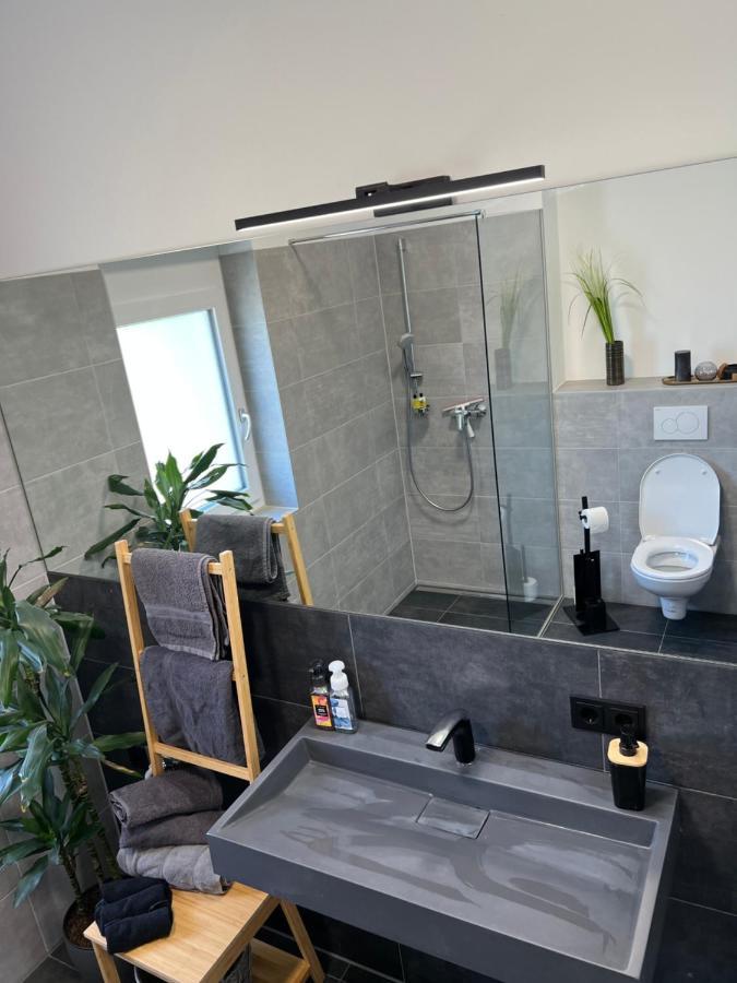 Designapartment Blue Sky -55M2-Free Parking & Wifi Graz Exteriör bild