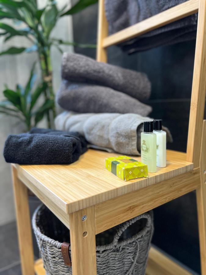 Designapartment Blue Sky -55M2-Free Parking & Wifi Graz Exteriör bild